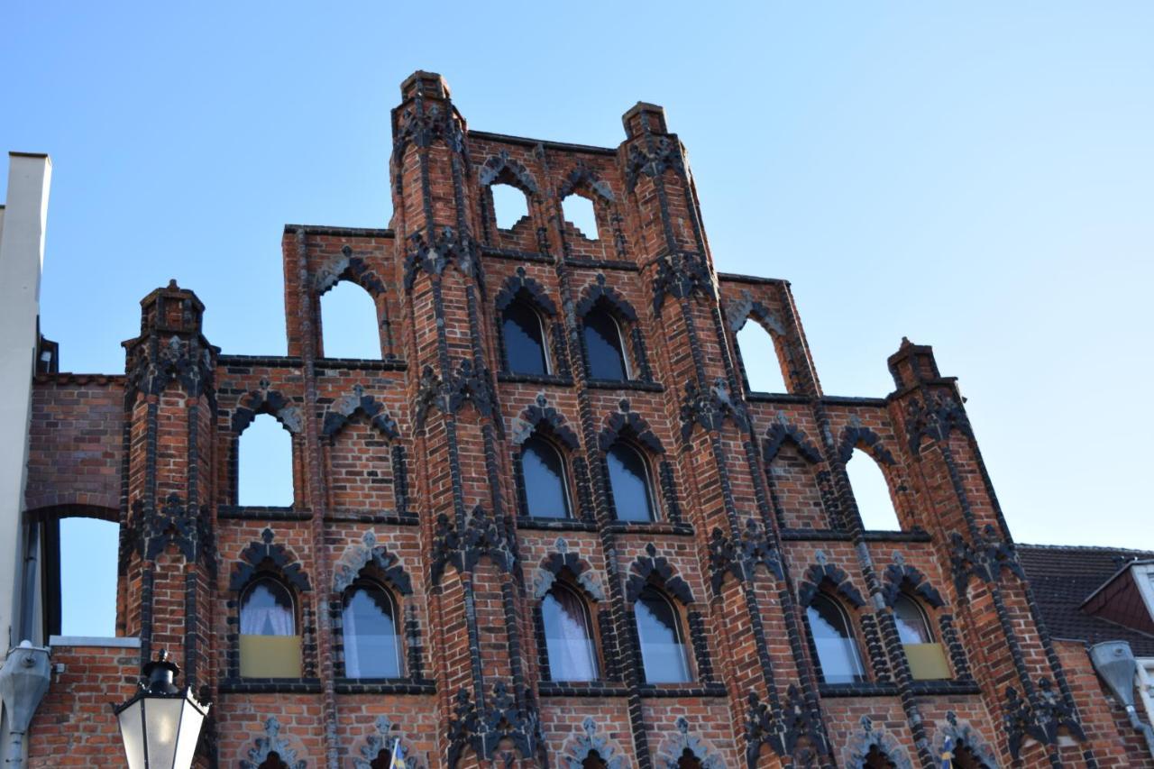 Altstadt Luebsche Strasse Wißmar 外观 照片